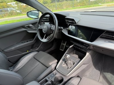 Audi A3 Sportback 35 TFSI 150 S-Line   - 27