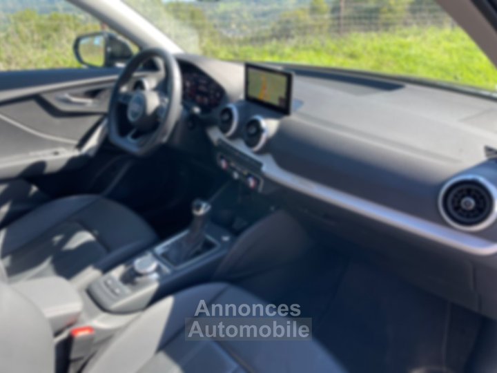 Audi Q2 35 TFSI 150ch DESIGN LUXE S-TRONIC - 5