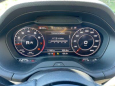 Audi Q2 35 TFSI 150ch DESIGN LUXE S-TRONIC   - 12