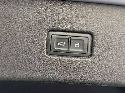 Audi Q5 sportback 55 tfsi e quattro hybrid 367 ch s-line   - 32