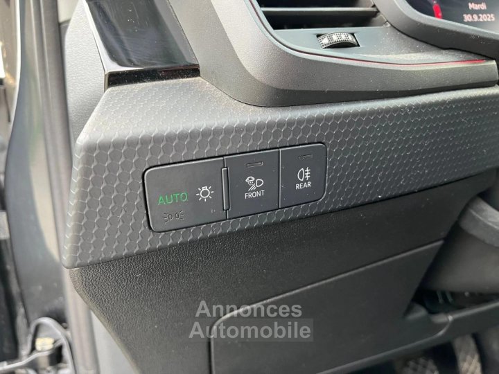 Audi A1 SPORTBACK 10 30 TFSI 116 DESIGN BVM6 - 31