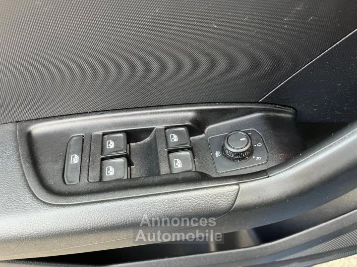 Audi A1 SPORTBACK 10 30 TFSI 116 DESIGN BVM6 - 33