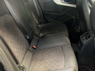 Audi A4 Avant 40 TDI 204 S tronic 7 Quattro Competition - 11