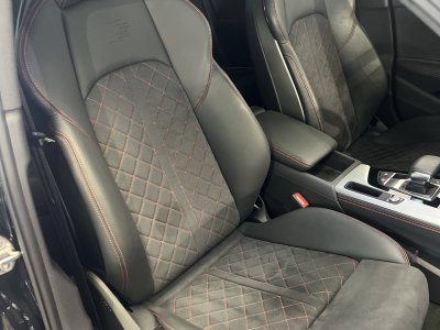 Audi A4 Avant 40 TDI 204 S tronic 7 Quattro Competition - 12