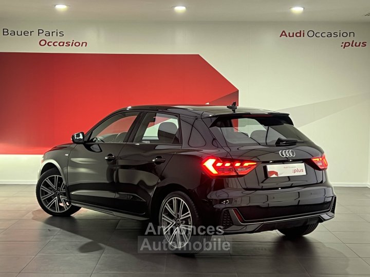 Audi A1 Sportback 30 TFSI 116 ch S tronic 7 S Line - 3