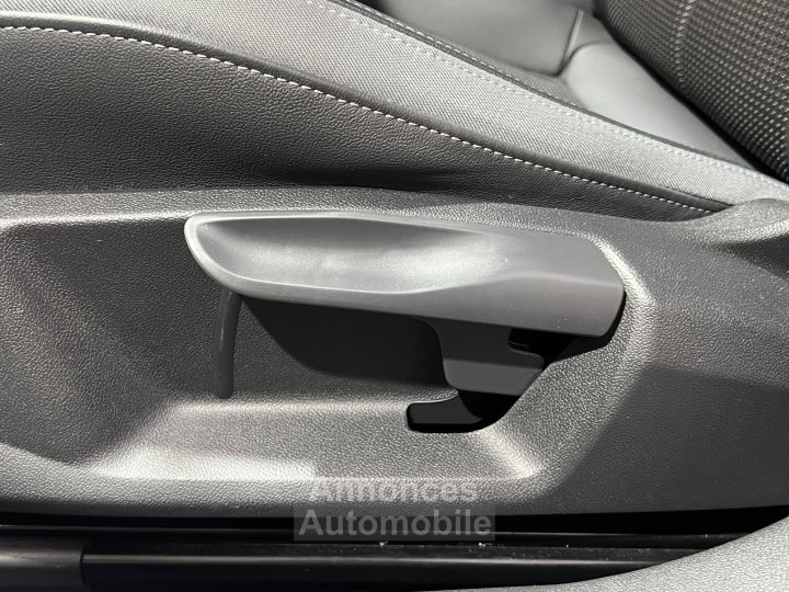 Audi A1 Sportback 30 TFSI 116 ch S tronic 7 S Line - 15