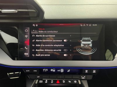 Audi A3 Sportback 35 TFSI Mild Hybrid 150 S tronic 7 S line   - 31