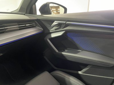 Audi A3 Sportback 35 TFSI Mild Hybrid 150 S tronic 7 S line   - 42