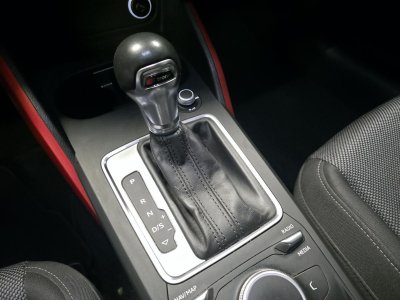 Audi Q2 14 TFSI COD - 150 - BV S-tronic Sport   - 14