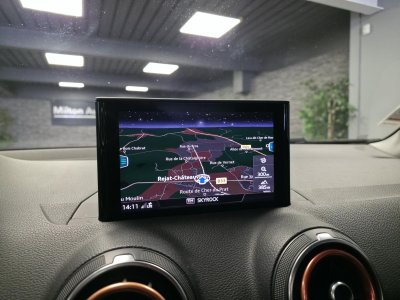 Audi Q2 14 TFSI COD - 150 - BV S-tronic Sport   - 17