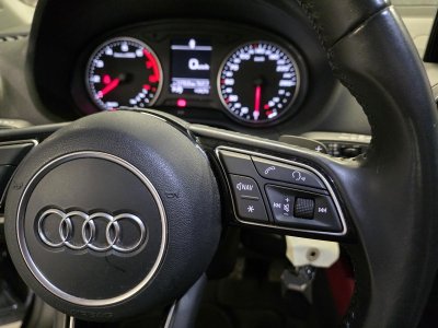 Audi Q2 14 TFSI COD - 150 - BV S-tronic Sport   - 33