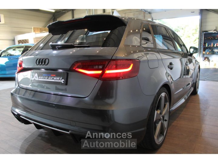Audi RS3 SportBack Quattro 25 TFSI - 367 - BV S-tronic 8V - 9