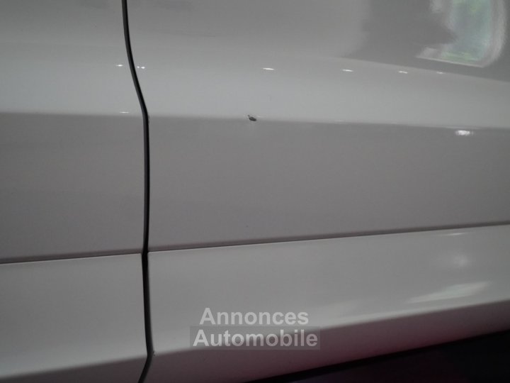 Audi Q3 20 TDI 140 ch S line - 13