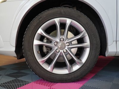 Audi Q3 20 TDI 140 ch S line   - 21