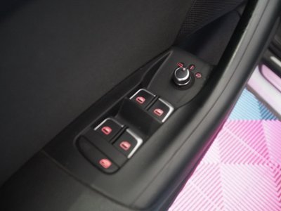 Audi Q3 20 TDI 140 ch S line   - 28