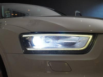 Audi Q3 20 TDI 140 ch S line   - 30