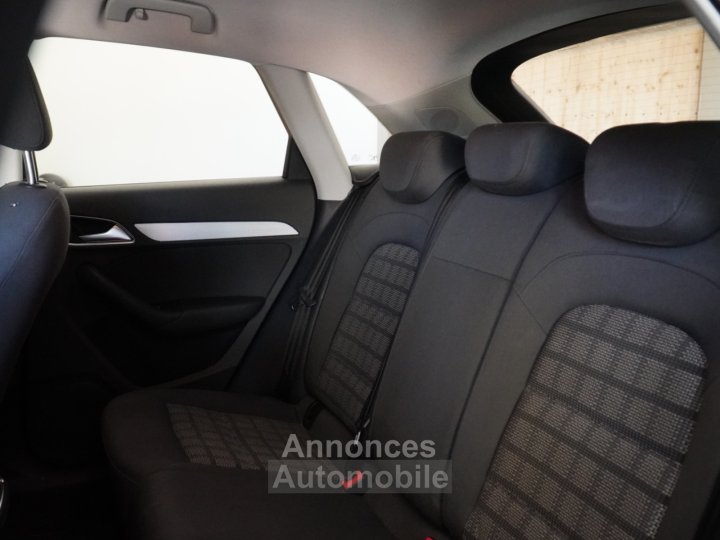 Audi Q3 20 TDI 140 ch S line - 31