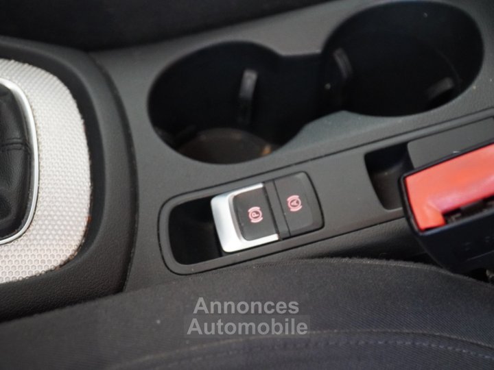 Audi Q3 20 TDI 140 ch S line - 47