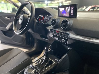 Audi Q2 35 TFSI S line   - 39