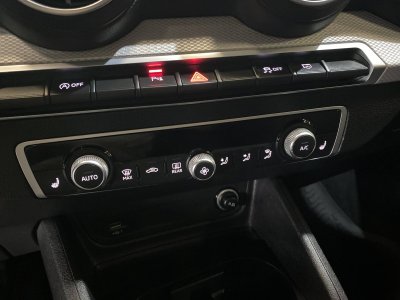 Audi Q2 35 TFSI S line   - 40