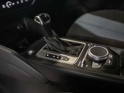 Audi Q2 35 TFSI S line   - 12