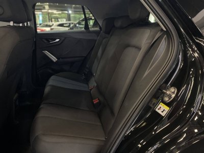 Audi Q2 35 TFSI S line   - 38