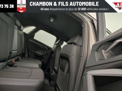 Audi Q3 35 TDI 150 CH S tronic 7 S line   - 10