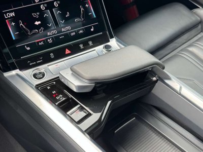 Audi Q8 e-tron Sportback 55 -CARPLAY--GPS--GARANTIE   - 17