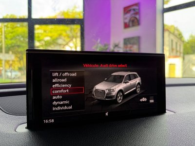 Audi Q7 30 V6 TDI Clean Diesel 272 Tiptronic 8 Quattro 7pl   - 32