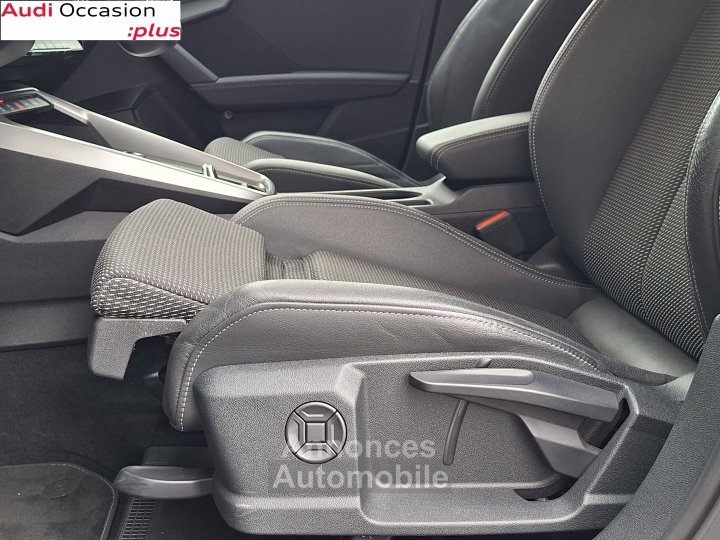 Audi A3 Sportback 35 TFSI Mild Hybrid 150 S tronic 7 S Line - 38