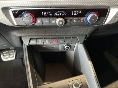 Audi A1 Sportback 30 TFSI 116 ch S tronic 7 S Line   - 14