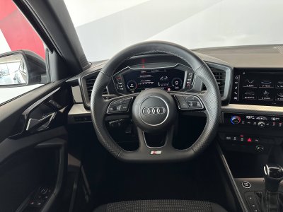 Audi A1 Sportback 30 TFSI 116 ch S tronic 7 S Line   - 16