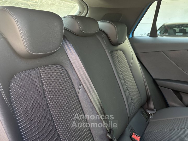 Audi Q2 35 TFSI 150 S tronic 7 S line - 9