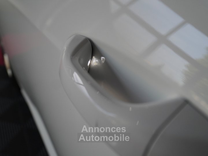 Audi A6 Avant 40 TDI 204 ch S line / SUIVI %2B VIDANGE S TRONIC - 15