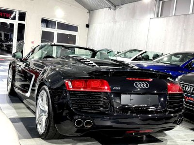 Audi R8 Spyder 42i V8 Quattro FSI S-Tronic Full Hist   - 4