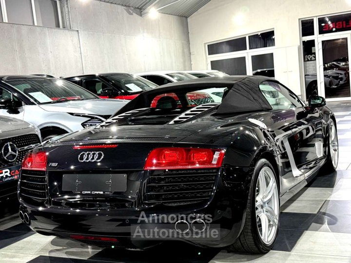 Audi R8 Spyder 42i V8 Quattro FSI S-Tronic Full Hist - 16
