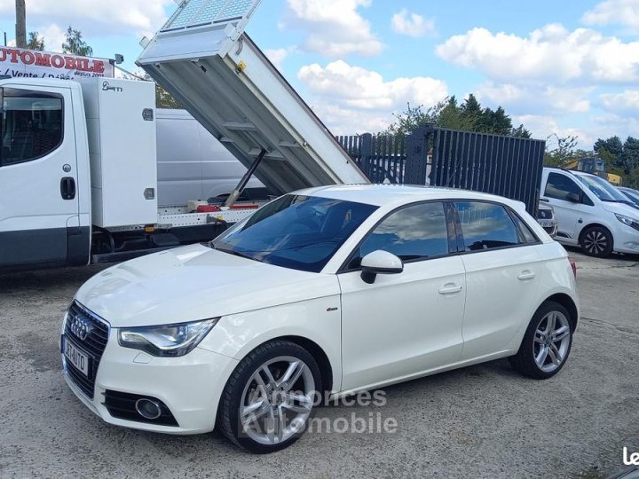Audi A1 Sportback 16 TDI 105 S line - 1