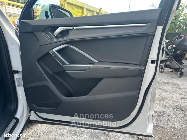 Audi Q3 20 35 TDI 150CH S-LINE S-TRONIC BVA - 27