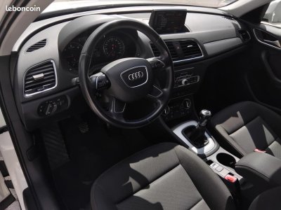 Audi Q3 20 TDI 150 ULTRA AMBIENTE   - 23