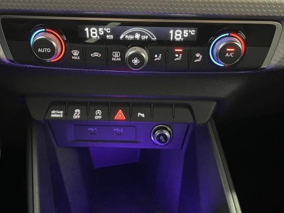 Audi A1 Sportback 30 TFSI 116 ch S tronic 7 S Line   - 37