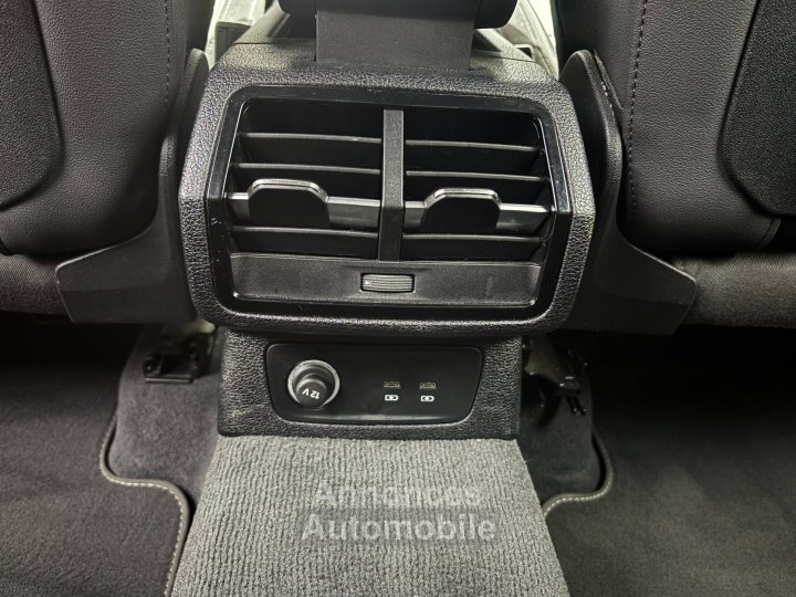 Audi Q3 45 TFSIe 245 ch S tronic 6 S line - 12