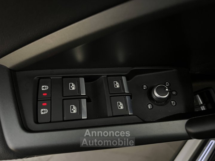 Audi Q3 45 TFSIe 245 ch S tronic 6 S line - 15