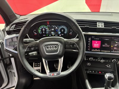 Audi Q3 45 TFSIe 245 ch S tronic 6 S line   - 20