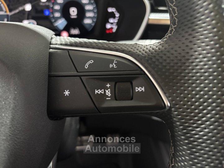 Audi Q3 45 TFSIe 245 ch S tronic 6 S line - 22