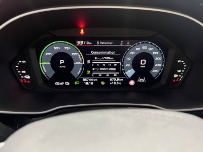 Audi Q3 45 TFSIe 245 ch S tronic 6 S line   - 27