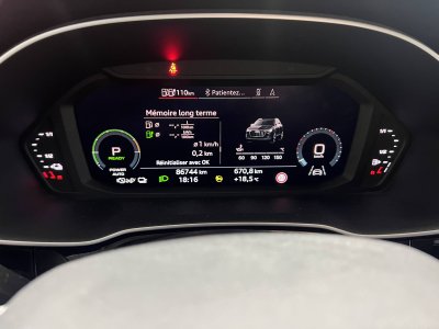Audi Q3 45 TFSIe 245 ch S tronic 6 S line   - 30