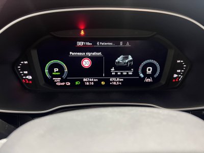 Audi Q3 45 TFSIe 245 ch S tronic 6 S line   - 34