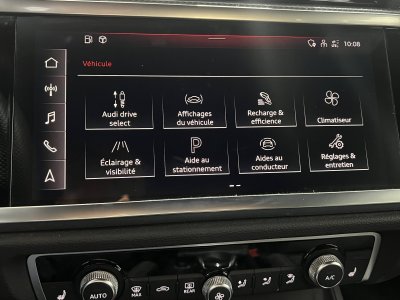 Audi Q3 45 TFSIe 245 ch S tronic 6 S line   - 49