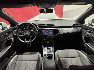 Audi Q3 45 TFSIe 245 ch S tronic 6 S line   - 53