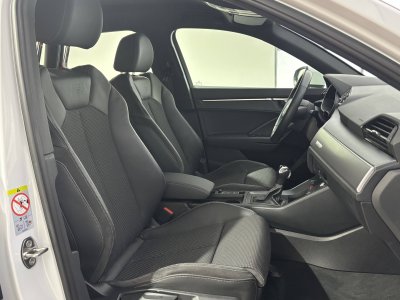 Audi Q3 45 TFSIe 245 ch S tronic 6 S line   - 55